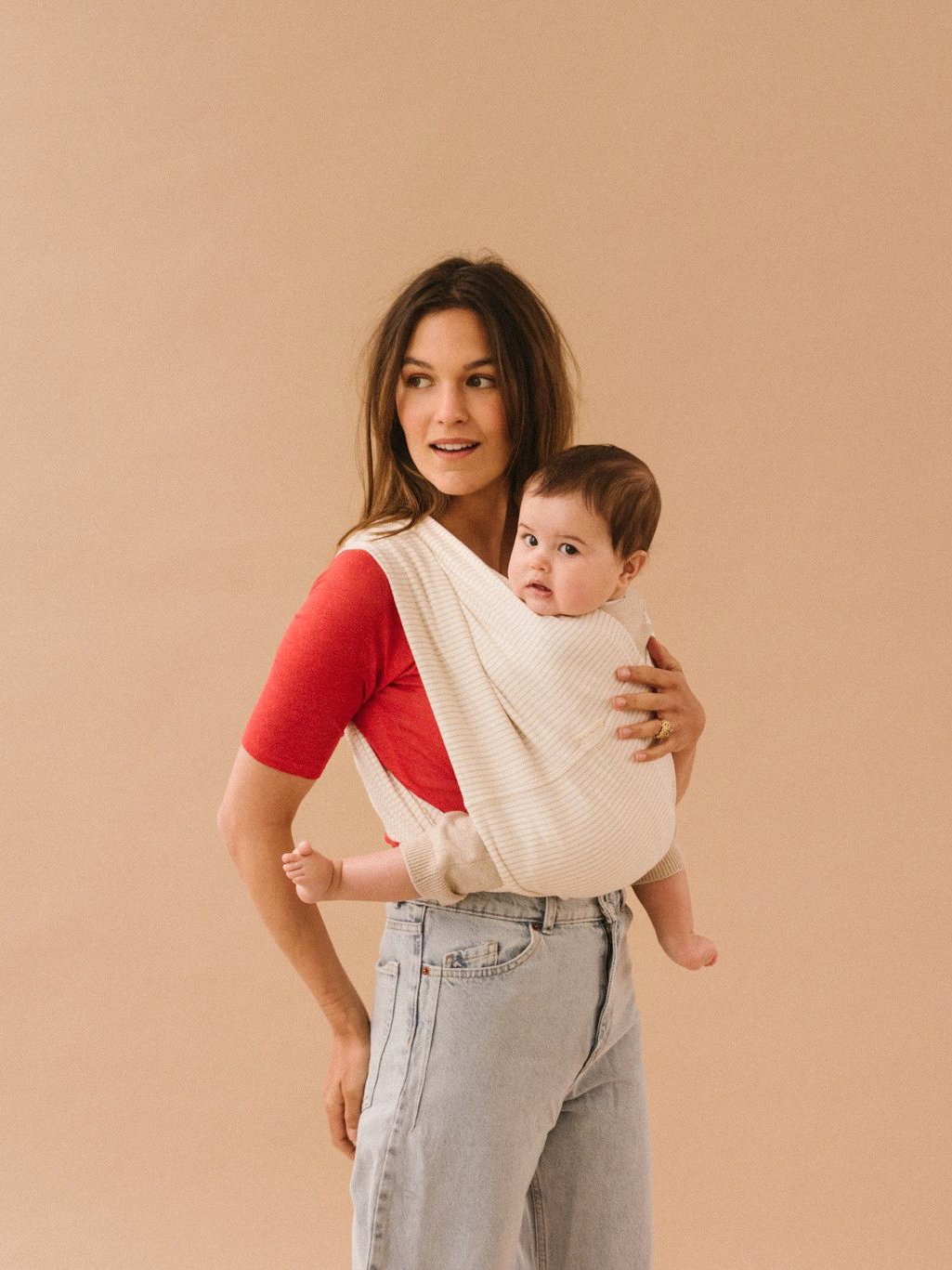 The advantages of the sling for your baby
